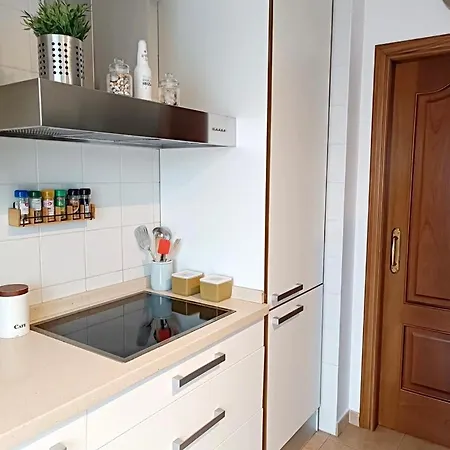 Acogedor Atico En Apartment *